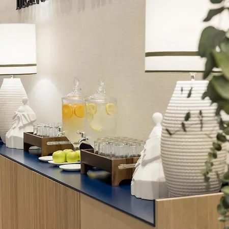 Ilunion Les Corts Hotel Barcelona