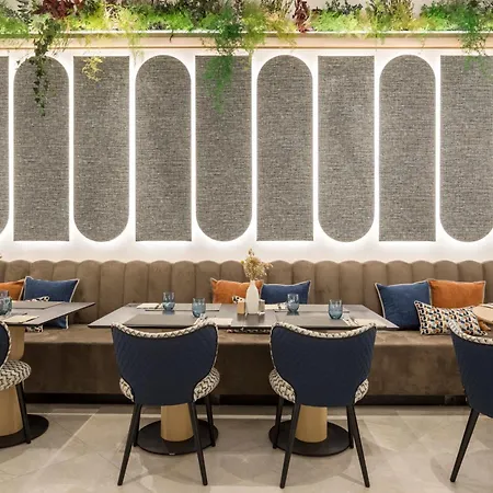 Hotel Ilunion Les Corts