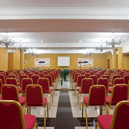 Ilunion Les Corts 4*