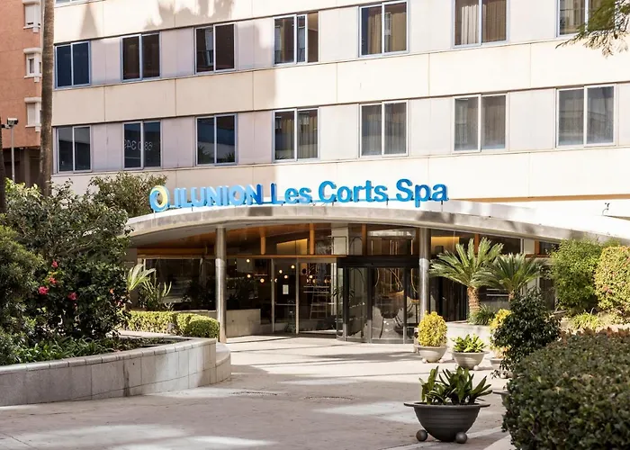 Hotel Ilunion Les Corts 4*
