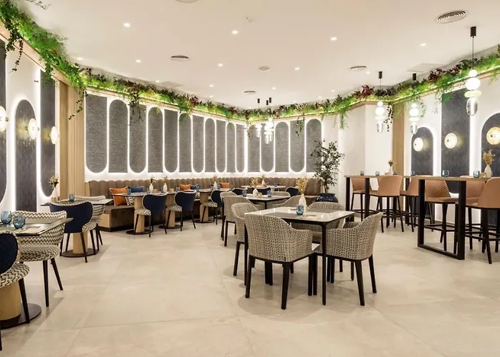 Hotel Ilunion Les Corts Barcelona