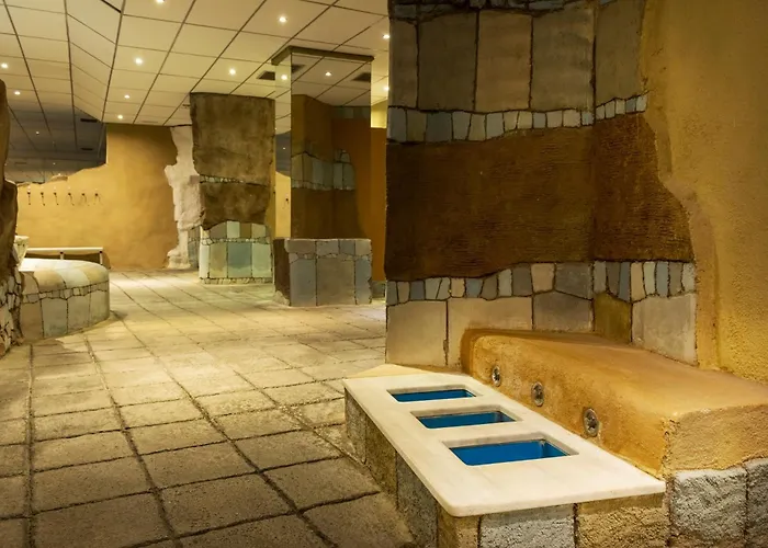 Hotel Ilunion Les Corts 4*