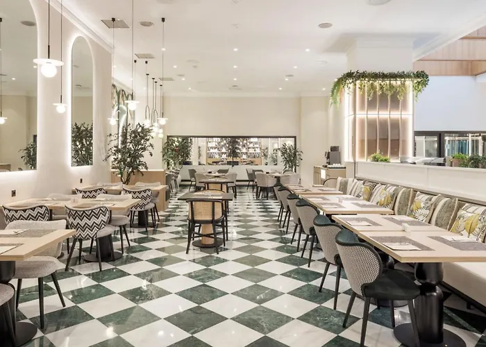 Hotel Ilunion Les Corts Barcelona