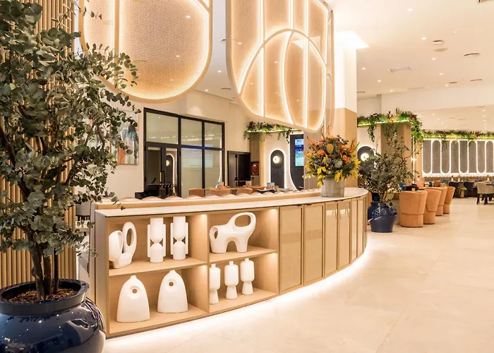 Ilunion Les Corts Hotel 4*