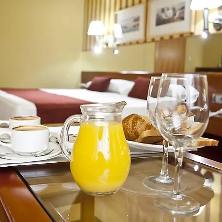Ilunion Les Corts Hotel Barcelona