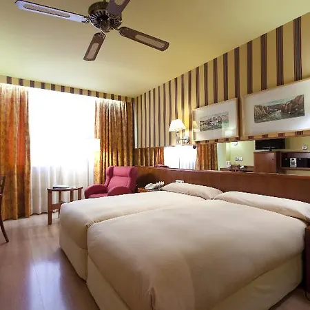 Hotel Ilunion Les Corts